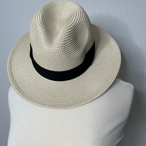 Solar Escape Uv Casual Fedora Os 